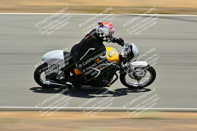 media/May-31-2025-Classic Track Day (Sat) [[da23ab3028]]/Group B/Session 4 (Turns 4 and 6)/